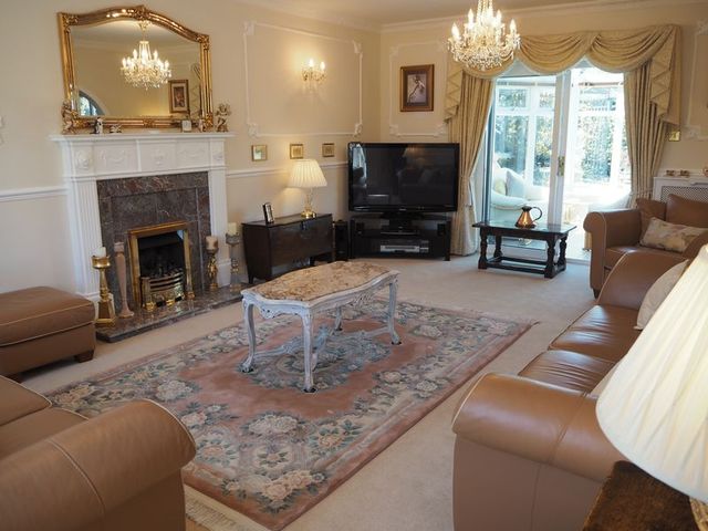  Image of 4 bedroom Detached house for sale in The Pastures Long Bennington Newark NG23 at 41 The Pastures Long Bennington Newark, NG23 5EG