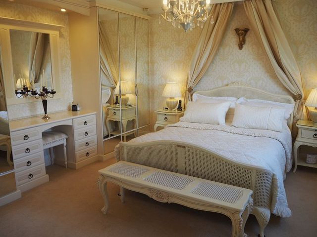  Image of 4 bedroom Detached house for sale in The Pastures Long Bennington Newark NG23 at 41 The Pastures Long Bennington Newark, NG23 5EG