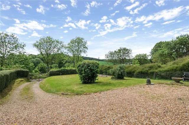  Image of 3 bedroom Semi-Detached house to rent in Hillview Deanland Sixpenny Handley Salisbury SP5 at Hillview Deanland Sixpenny Handley, Salisbury, SP5 5PG