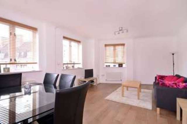  Image of 2 bedroom Flat to rent in Hofland Road London W14 at Holland Park W14 0LN Holland Park, W14 0LN