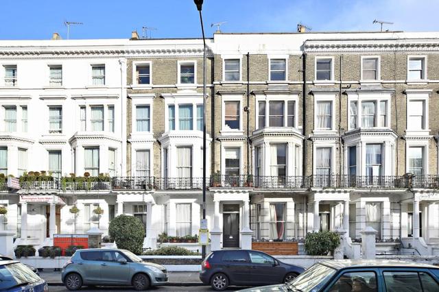  Image of 1 bedroom Flat for sale in Holland Road London W14 at Holland Road  London, W14 8BD