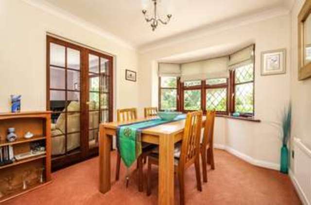  Image of 4 bedroom Detached house for sale in County Lane Warfield Bracknell RG42 at Warfield Newell Green, RG42 3JP