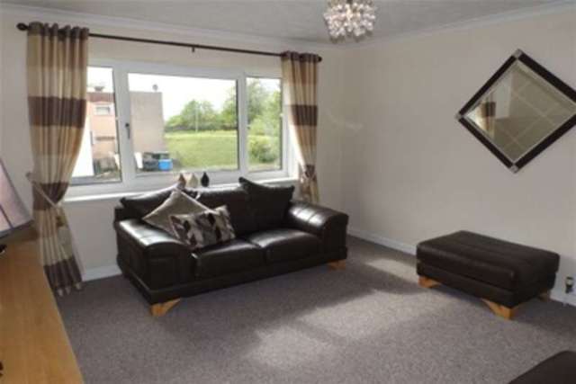  Image of 2 bedroom Flat to rent in Holmhills Place Cambuslang Glasgow G72 at Glasgow, G72 8RH