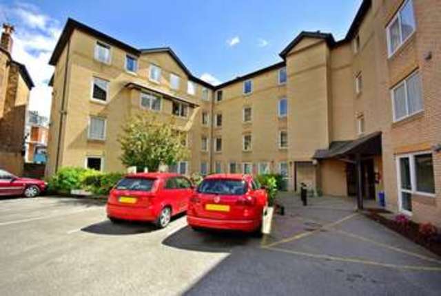  Image of 1 bedroom Retirement Property for sale in Grosvenor Crescent Scarborough YO11 at Grosvenor Crescent  Scarborough, YO11 2LF
