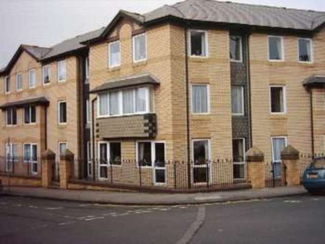  Image of 1 bedroom Retirement Property for sale in Grosvenor Crescent Scarborough YO11 at Grosvenor Crescent  Scarborough, YO11 2LF