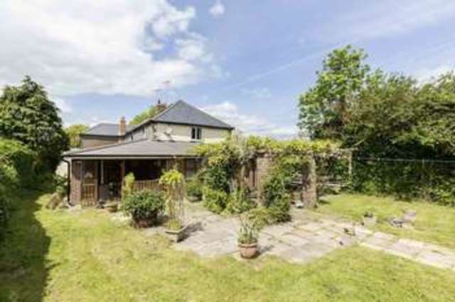  Image of 3 bedroom Semi-Detached house for sale in Hook Lane Aldingbourne Chichester PO20 at Hook Lane Aldingbourne Chichester, PO20 3TG