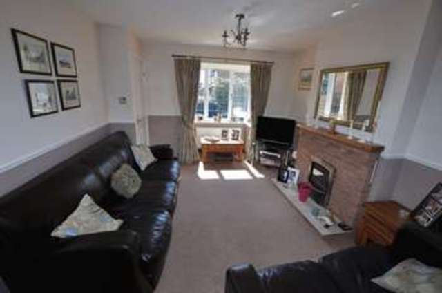  Image of 4 bedroom Detached house for sale in Hopmeadow Way Burton-on-Trent DE15 at Hopmeadow Way  Burton-On-Trent, DE15 9FP