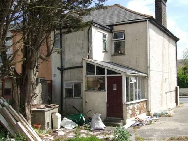  Image of 3 bedroom Semi-Detached house for sale in Agar Road Illogan Highway Redruth TR15 at Agar Road Illogan Highway Redruth, TR15 3NE