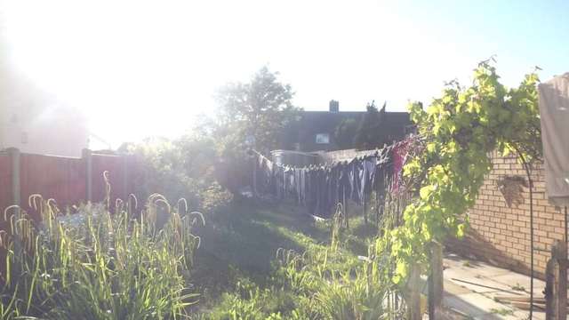  Image of Studio flat to rent in Elsinore Avenue Stanwell Staines TW19 at Ellisonre Avenue Stanwell Staines, TW19 7SX