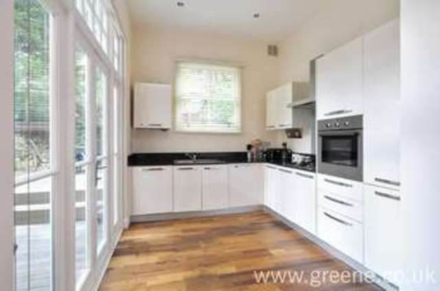  Image of 1 bedroom Flat for sale in Howitt Road London NW3 at Belsize Park London Belsize Park, NW3 4LT