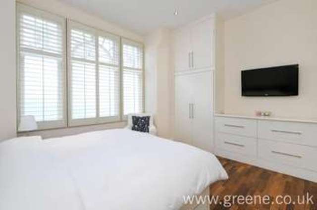  Image of 1 bedroom Flat for sale in Howitt Road London NW3 at Belsize Park London Belsize Park, NW3 4LT