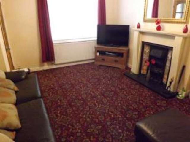  Image of 3 bedroom Detached house for sale in Hubbard Close Whetstone Leicester LE8 at Whetstone Leicester Whetstone, LE8 6XT