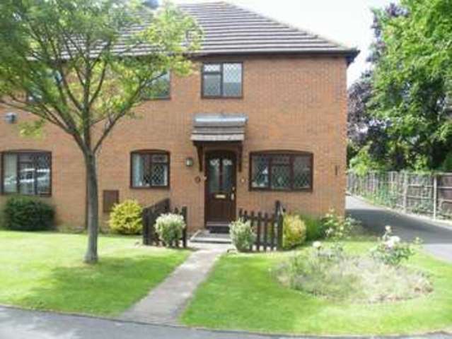  Image of 2 bedroom Retirement Property for sale in Hucclecote Road Gloucester GL3 at Hucclecote Road  Gloucester, GL3 3SR