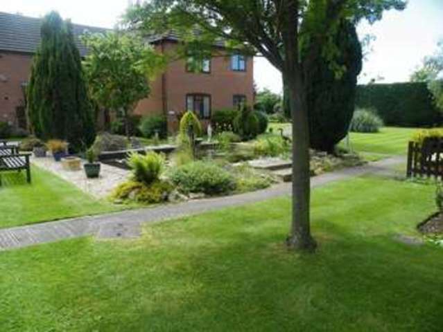  Image of 2 bedroom Retirement Property for sale in Hucclecote Road Gloucester GL3 at Hucclecote Road  Gloucester, GL3 3SR