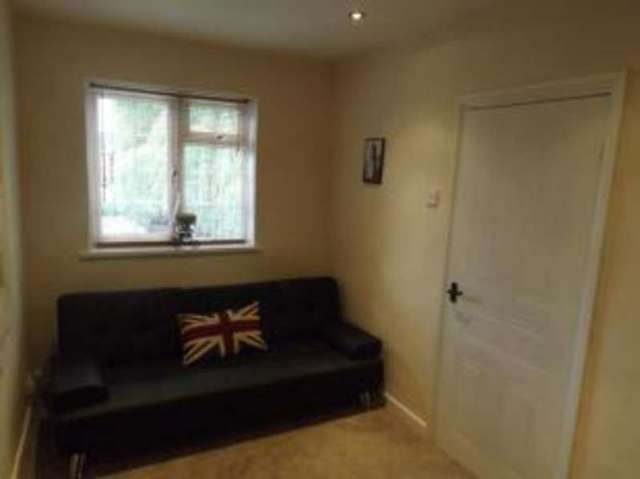  Image of 3 bedroom Detached house for sale in Hughes Close Harvington Evesham WR11 at Harvington Evesham Harvington, WR11 8NZ
