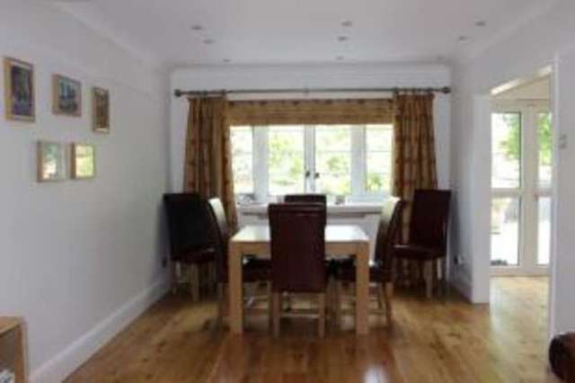  Image of 4 bedroom Bungalow for sale in Brunswick Gardens Ilford IG6 at Ilford  Barkingside, IG6 2QU