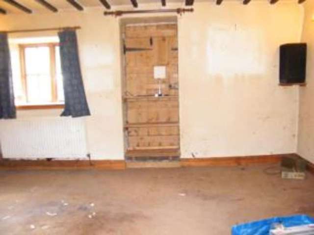  Image of 3 bedroom Semi-Detached house for sale in Brettenham Brettenham Ipswich IP7 at Ipswich Suffolk Brettenham, IP7 7PA