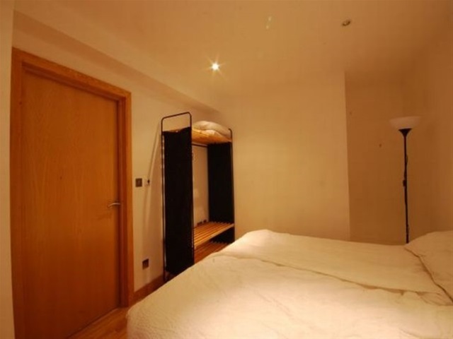  Image of 2 bedroom Flat to rent in Dace Road London E3 at HACKNEY WICK, E3 2NX
