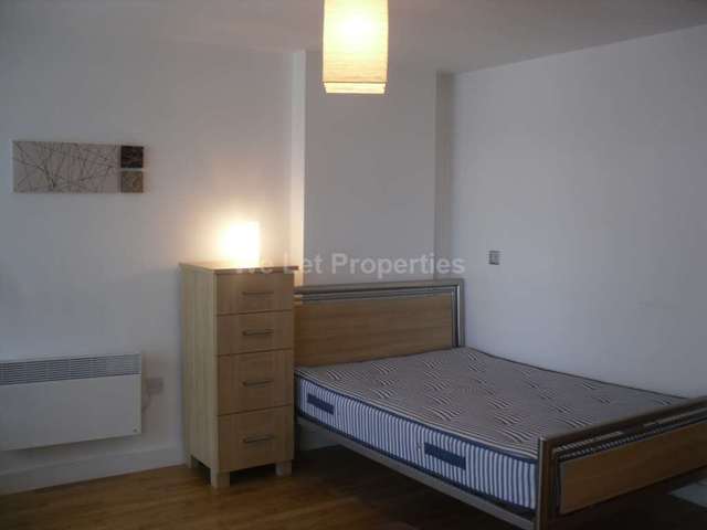  Image of Apartment to rent in Fernie Street Manchester M4 at Fernie Street  Manchester, M4 4BN