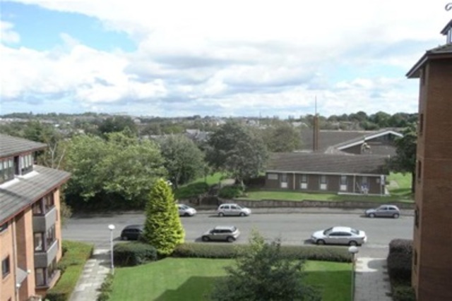  Image of 2 bedroom Flat to rent in Julian Court Julian Avenue Kelvinside Glasgow G12 at Kelvinside Glasgow Glasgow, G12 0RB