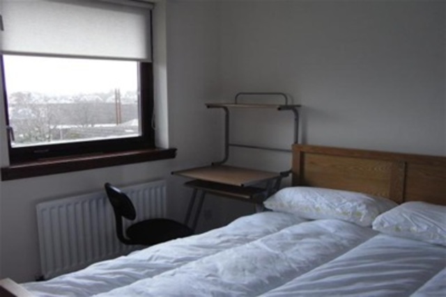  Image of 2 bedroom Flat to rent in Julian Court Julian Avenue Kelvinside Glasgow G12 at Kelvinside Glasgow Glasgow, G12 0RB