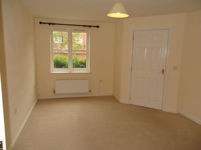  Image of 3 bedroom Semi-Detached house to rent in Kay Close Coalville LE67 at Kay Close  Coalville, LE67 4GE