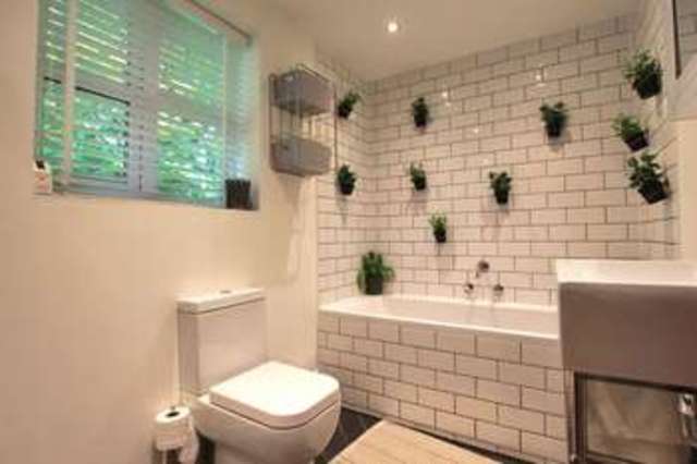  Image of 3 bedroom Cottage for sale in Kimbridge Romsey SO51 at Kimbridge Romsey, SO51 0LE