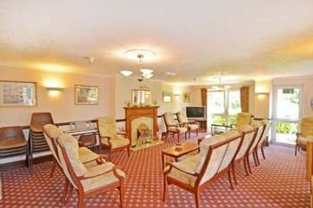  Image of 1 bedroom Retirement Property for sale in Ewell Road Surbiton KT6 at 187 Ewell Road  Surbiton, KT6 6AZ