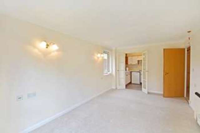  Image of 1 bedroom Retirement Property for sale in Ewell Road Surbiton KT6 at 187 Ewell Road  Surbiton, KT6 6AZ