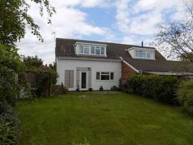  Image of 2 bedroom Semi-Detached house to rent in Kings Corner Winterton-on-Sea Great Yarmouth NR29 at Kings Corner Winterton-on-Sea Great Yarmouth, NR29 4DD