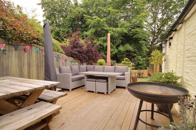  Image of 4 bedroom Semi-Detached house for sale in Kings Drive Hassocks BN6 at Kings Drive,  Hassocks,, BN6 8DY