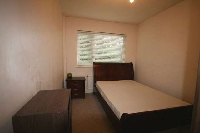  Image of 2 bedroom Apartment to rent in Kings Road Brentwood CM14 at Kings Road  Brentwood, CM14 4DX