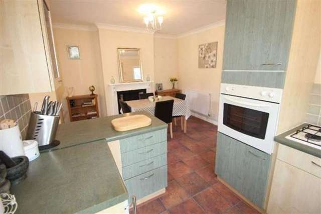  Image of 3 bedroom Semi-Detached house for sale in Kingsgate Drive Ipswich IP4 at Ipswich, IP4 4DL