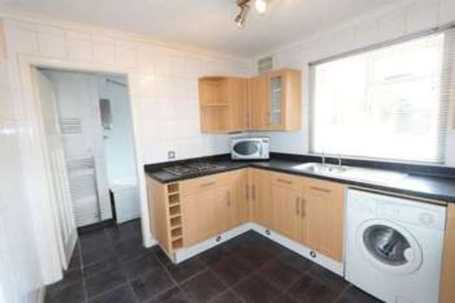 Image of 3 bedroom Semi-Detached house to rent in Kingston Avenue Wigston LE18 at Kingston Avenue  Wigston, LE18 1HN