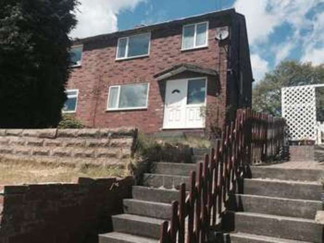  Image of 3 bedroom Semi-Detached house to rent in Knaresborough Drive Huddersfield HD2 at Knaresborough Drive  Huddersfield, HD2 2PR