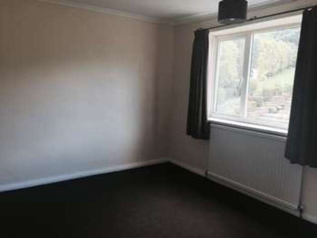  Image of 3 bedroom Semi-Detached house to rent in Knaresborough Drive Huddersfield HD2 at Knaresborough Drive  Huddersfield, HD2 2PR