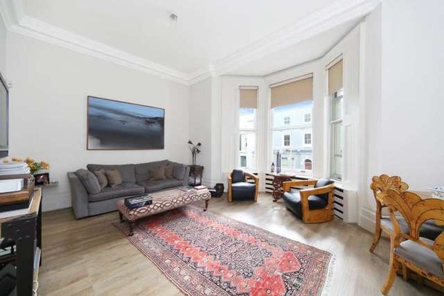  Image of 1 bedroom Flat to rent in Ladbroke Grove London W11 at Ladbroke Grove  London, W11 2HE