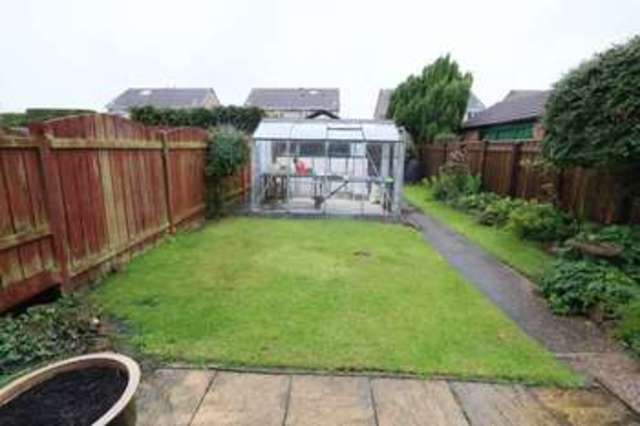  Image of 3 bedroom Terraced house for sale in Lambwath Road Hull HU8 at Lambwath Road  Hull, HU8 0HB
