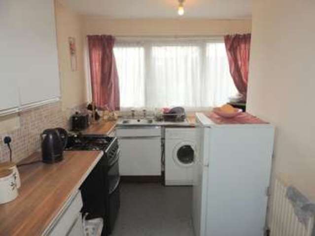  Image of 1 bedroom Bungalow for sale in Lammas Beanhill Milton Keynes MK6 at Lammas Beanhill Milton Keynes, MK6 4LB