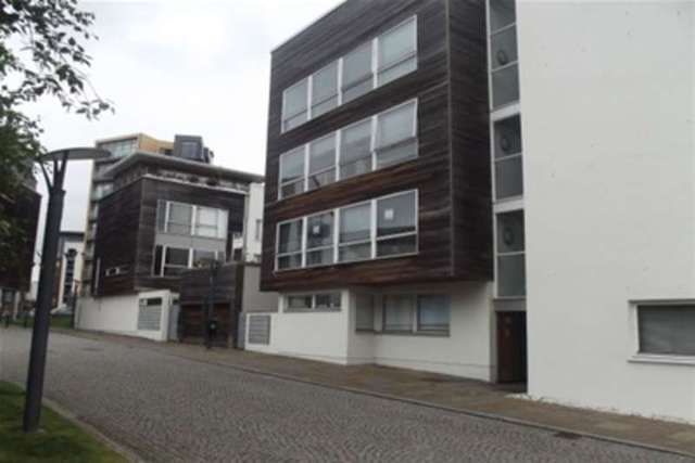  Image of 2 bedroom Flat to rent in Lanark Street Glasgow G1 at Glasgow, G1 5PY