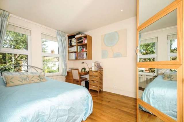  Image of 4 bedroom Terraced house for sale in Lance Road Harrow HA1 at Lance Road  West Harrow, HA1 4BL
