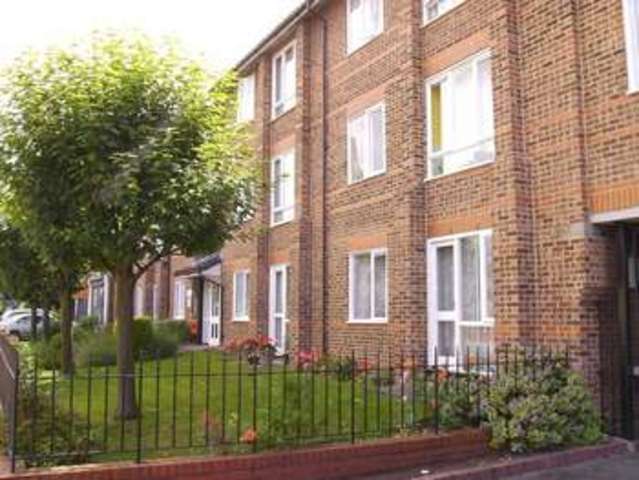  Image of 1 bedroom Retirement Property for sale in Albert Road Ilford IG1 at 60 Albert Road  Ilford, IG1 1DU