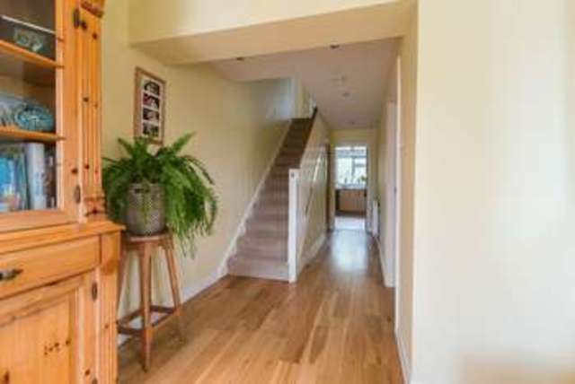  Image of 5 bedroom Detached house for sale in Langdon Avenue Aylesbury HP21 at Langdon Avenue  Aylesbury, HP21 9UL