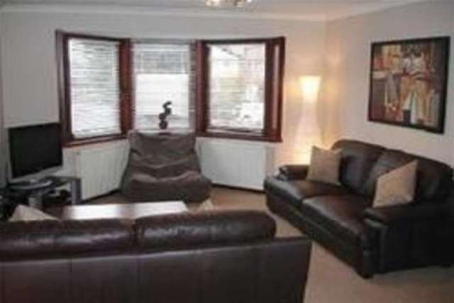  Image of 2 bedroom Flat to rent in Langside Road Bothwell Glasgow G71 at Glasgow, G71 8NQ