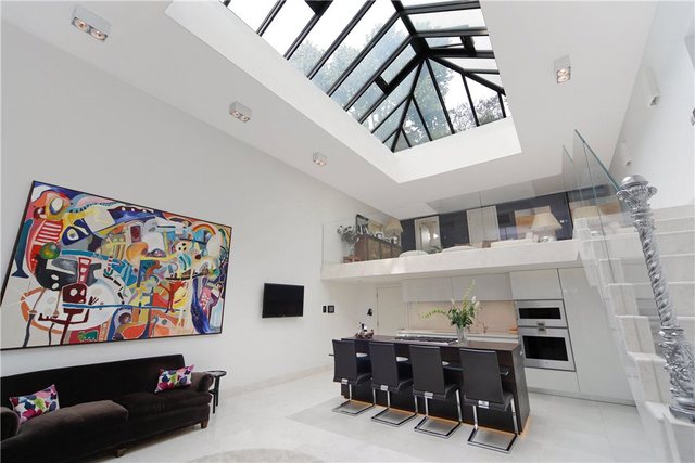  Image of 4 bedroom Maisonette for sale in Lansdowne Road London W11 at Lansdowne House  Lansdowne Road, W11 3LP