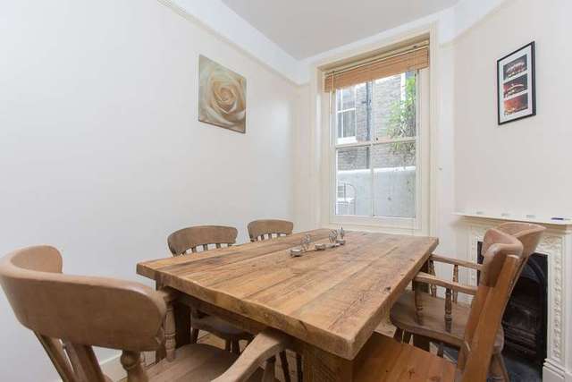  Image of 3 bedroom Flat to rent in Latchmere Road London SW11 at 191 Latchmere Road  Battersea, SW11 2LA