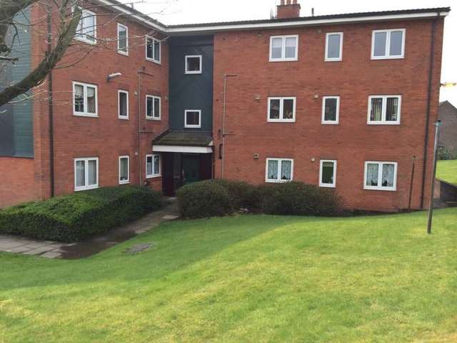  Image of 2 bedroom Apartment to rent in Caldbeck Drive Middleton Manchester M24 at Manchester, M24 5RS