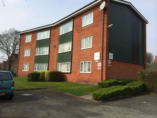  Image of 2 bedroom Apartment to rent in Caldbeck Drive Middleton Manchester M24 at Manchester, M24 5RS