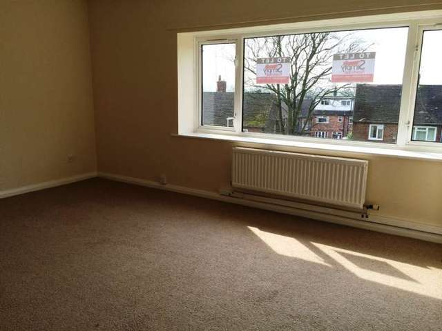 Image of 2 bedroom Apartment to rent in Caldbeck Drive Middleton Manchester M24 at Manchester, M24 5RS