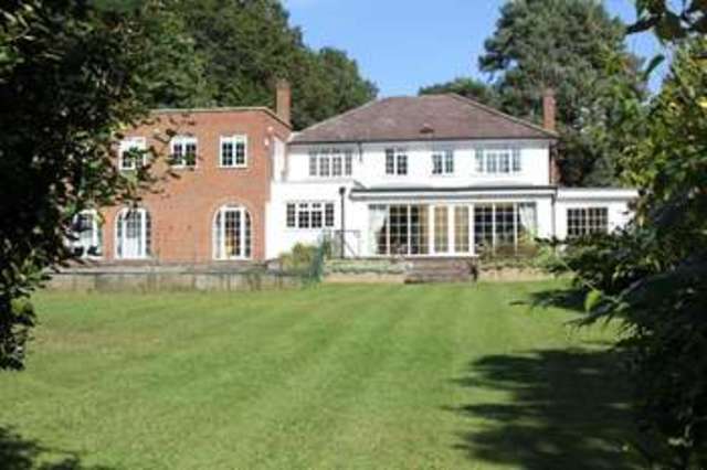  Image of 7 bedroom Detached house for sale in Lawfords Hill Close Worplesdon Guildford GU3 at Worplesdon  Worplesdon, GU3 3QD
